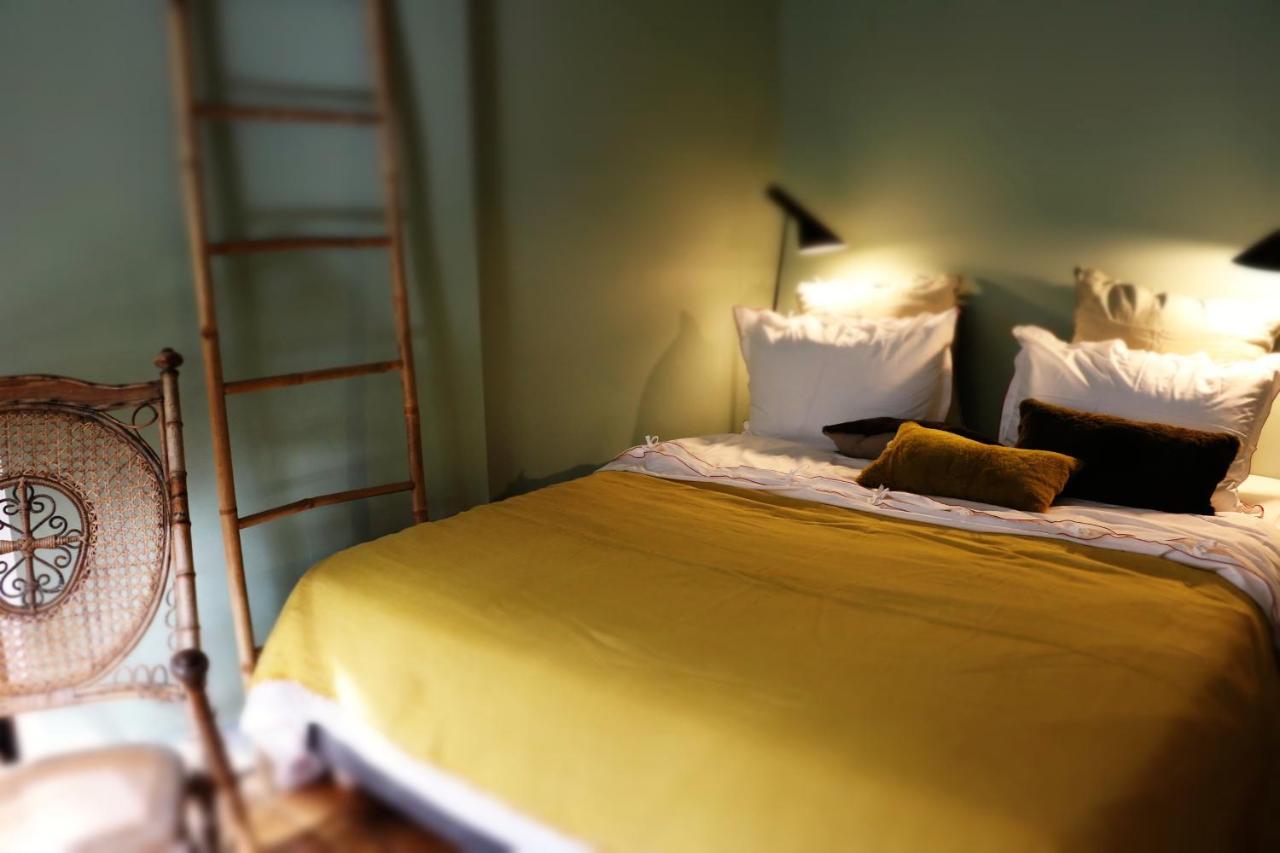 Le 66 Bed & Breakfast Париж Екстериор снимка